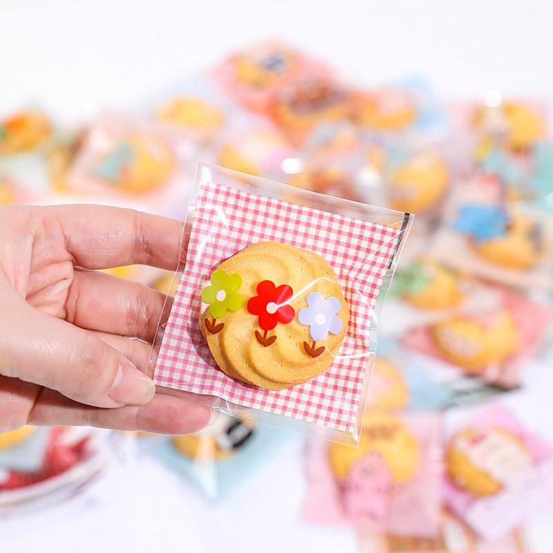 100Pcs 7x7cm/10x10cm Plastic Cartoon Self-Adhesive Bakery Packaging Cookie Snack Candy Bags Birthday Party Gift