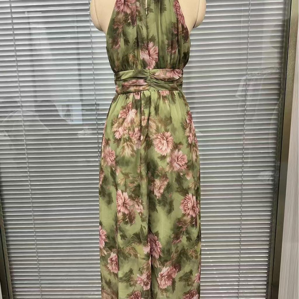 New European and American Style Halter Printed Long Dress, Vacation Style, Waist-cinching Slimming Dress for Women YJ1109