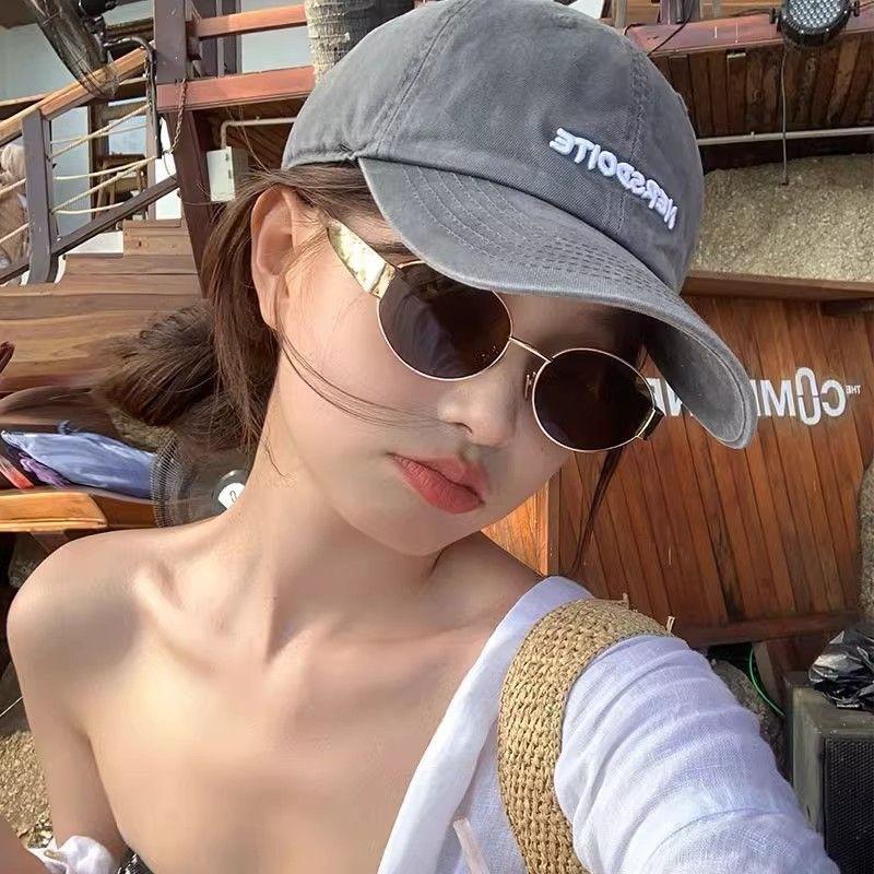 Retro Ovale Metallrahmen Sonnenbrille Herren und Damen Vielseitige Mode Sonnenbrille Street Style Trend