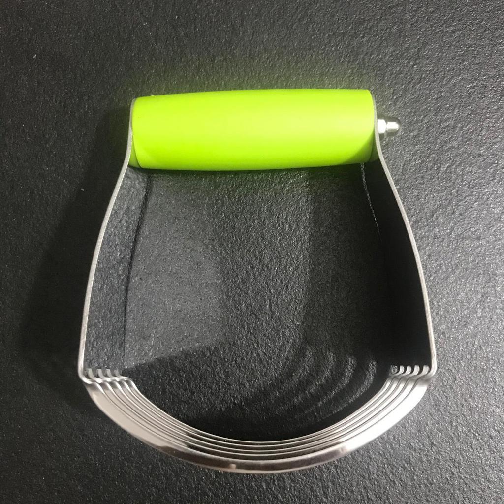 Multi-Color Stainless Steel Mixing & Cutting Tool: Flour Scraper, Mixer & Beater