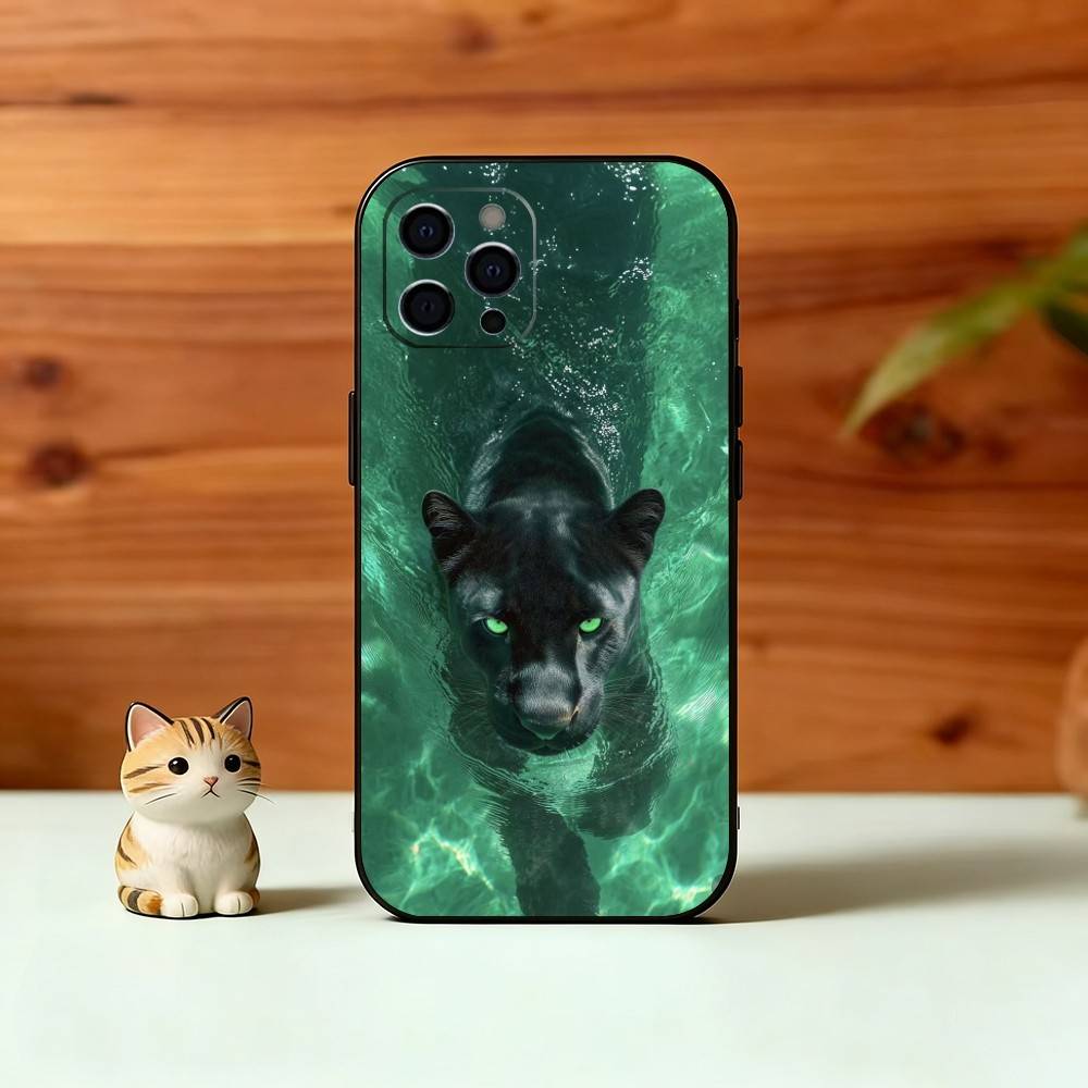 Black panther Phone Case Silicone Soft For IPhone 17 16 15 14 13 12 11 X XR Plus Pro Max Plus