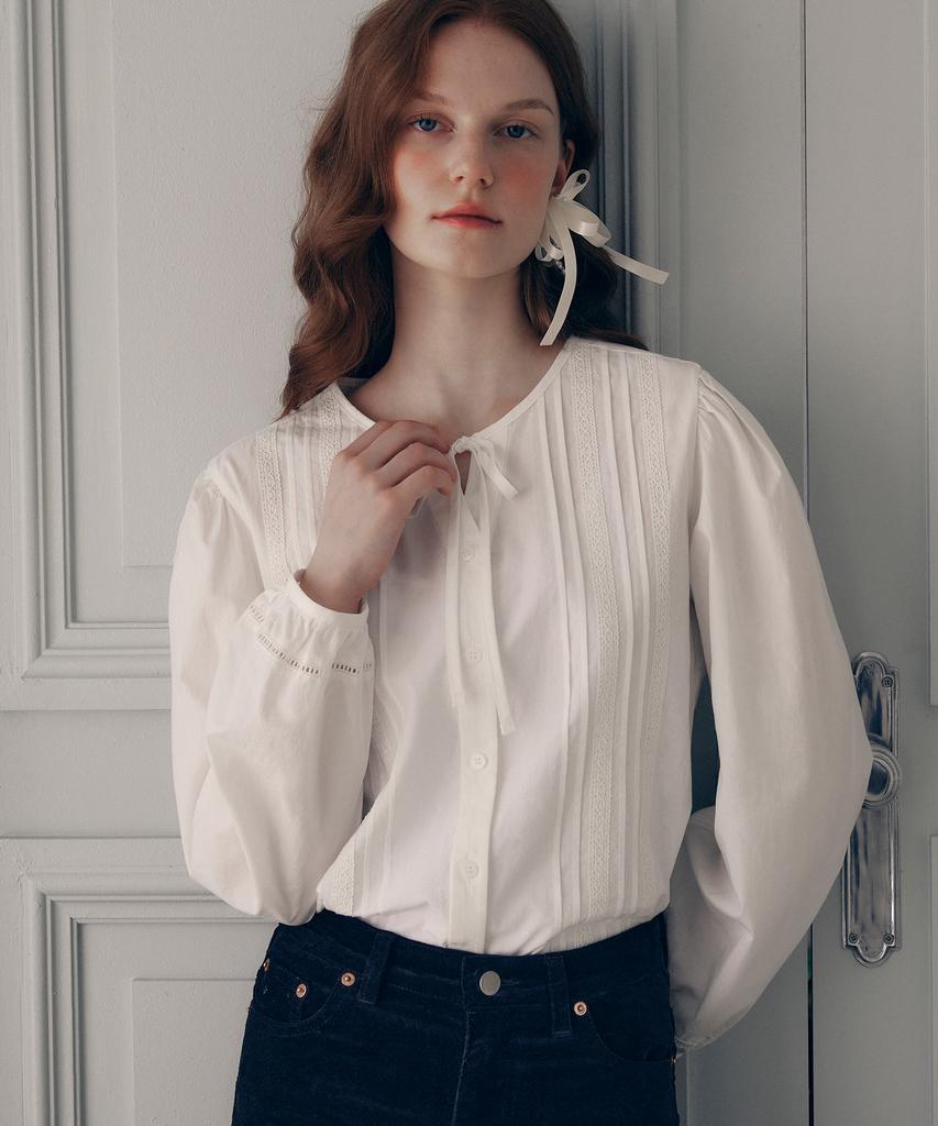 ROLAROLA Round Neck Lace Blouse White
