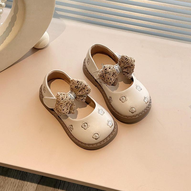 

Autumn Girl s Mary Janes Flroal Shallow Bowknot Classic Kids Leather Shoes Matte Pu Leather Beige Brown Children Flat shoe 21-30 21