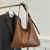 Large-capacity commuting new winter popular 2025 solid color simple texture casual shoulder underarm tote bag women