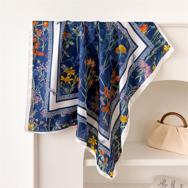 Leopard Print Scarf, Foreign Style Silk Scarf, Wind Square Scarf, Women'S Multi-Purpose Small Scarf Season 70X70Cm
