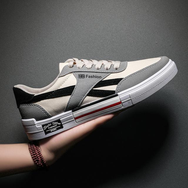 

Мужская обувь. Вулканизированные кроссовки. Нескользящие туфли на плоской подошве. Классические парусиновые туфли. Мужская дешевая обувь. Реплика мужской модной спортивной обуви. 41