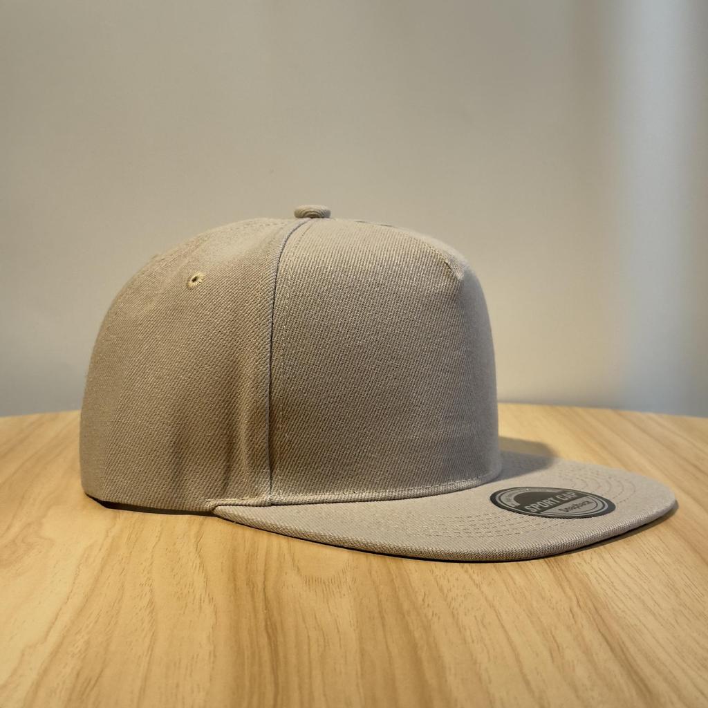 Customizable Flat-Brim Five-Panel Hip-Hop Hat with Logo - European & American Trend Style