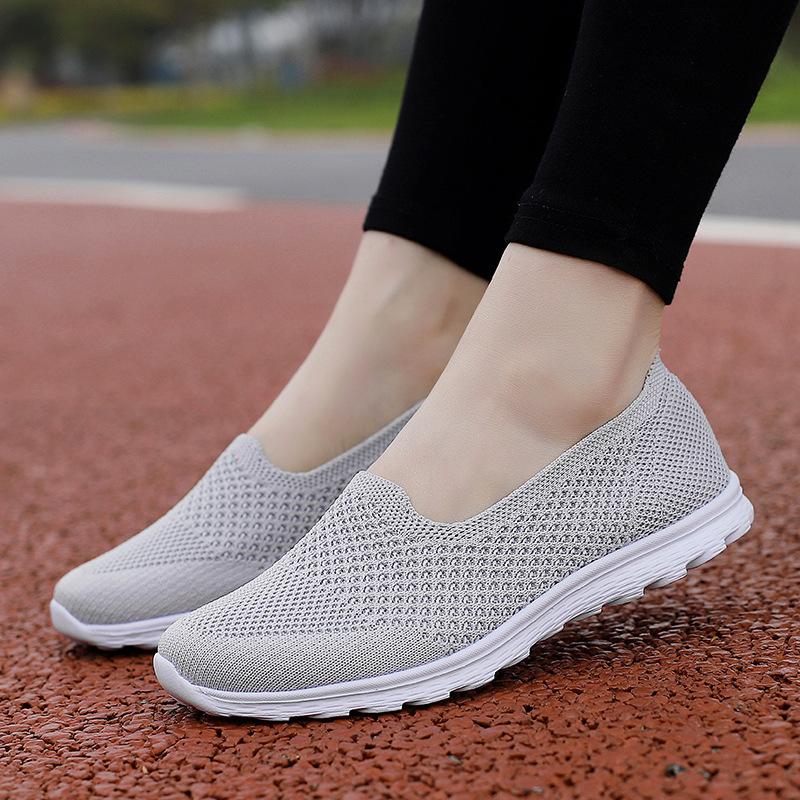 2025 Summer Women's Lazy Shoes Hollow Mesh Lightweight Fly-woven One-pedal Large-size Mesh Shoes