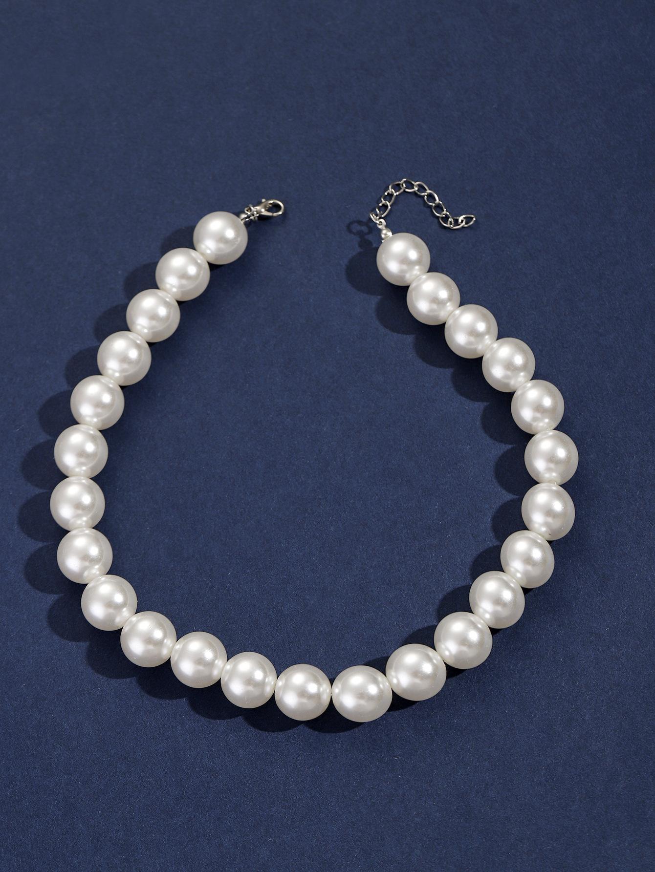 Женское Ретро Элегантное Однослойное Ожерелье с Преувеличенной Ключицей