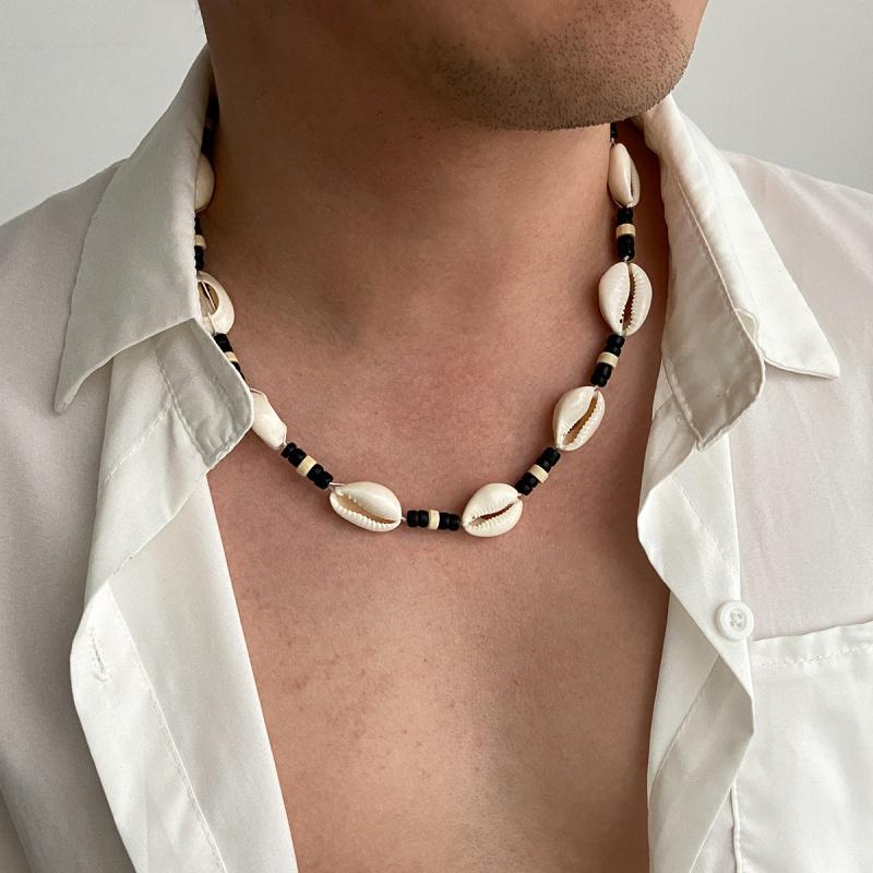 2025 New European and American Summer Beach Shell Handmade Necklace Versatile Fashion Minimalist Style Collar