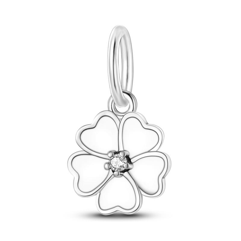 Fashion Copper Dangle Plant Charm Beads Four Clover Original Accessories Bracelets Diy For Pendant Necklace Making Women