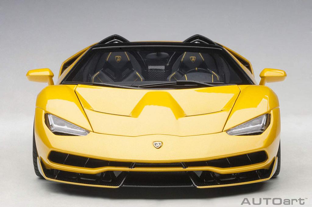 AUTOart 1/18 Lamborghini Centenario Roadster Pearl Yellow Finished Product