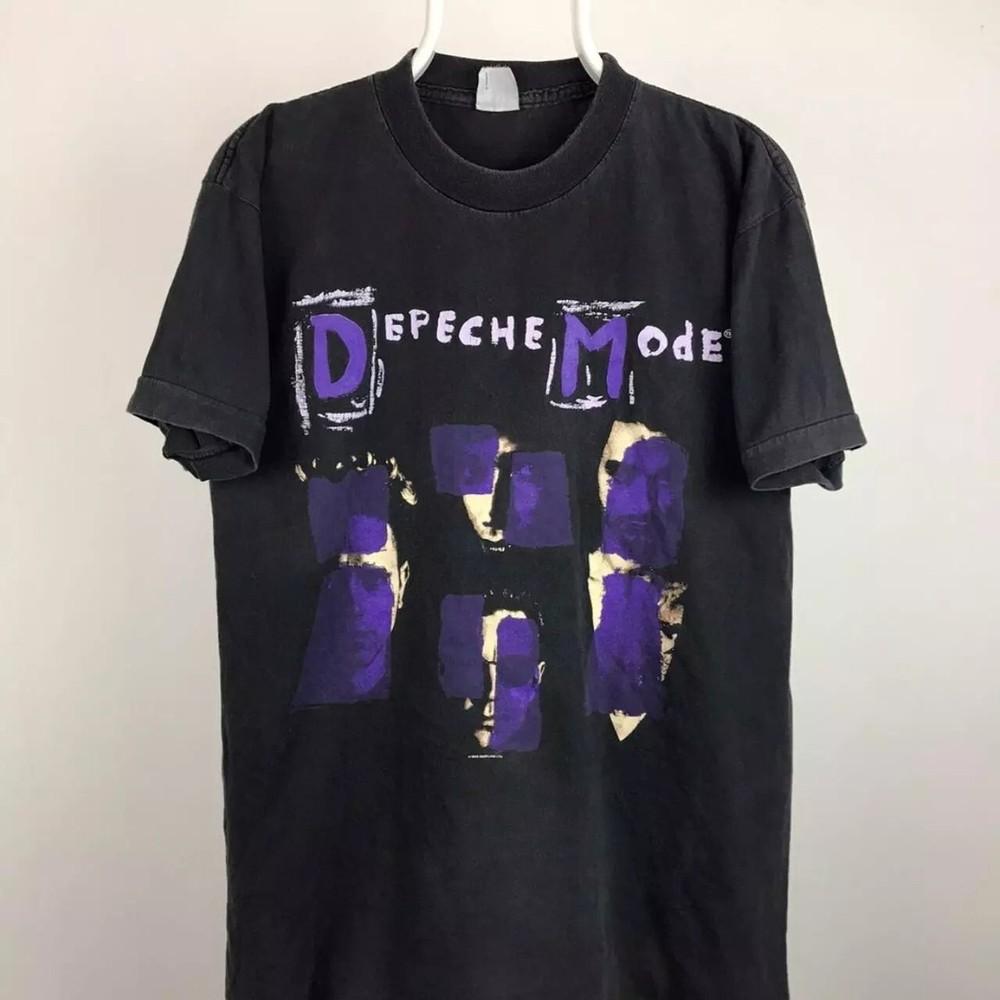 

Depeche Mode 1993 Songs Of Faith And Devotion Retro Style Black Unisex T shirt Unisex T-Shirt S