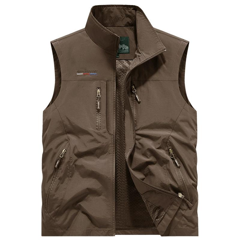 

Summer Men Many Pocket Thin Tool Outdoor Casual Vest Men Camping Fishing Breathable Loose Sleeveless Vest Male Waistcoat XS коричневий
