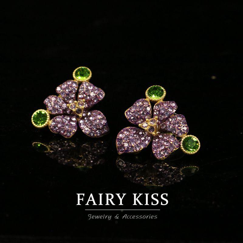 

Французский Ретро Фиолетовый Цветок Компактный Изысканный Ремесло Аэрозольной Покраски Универсальное Ожерелье