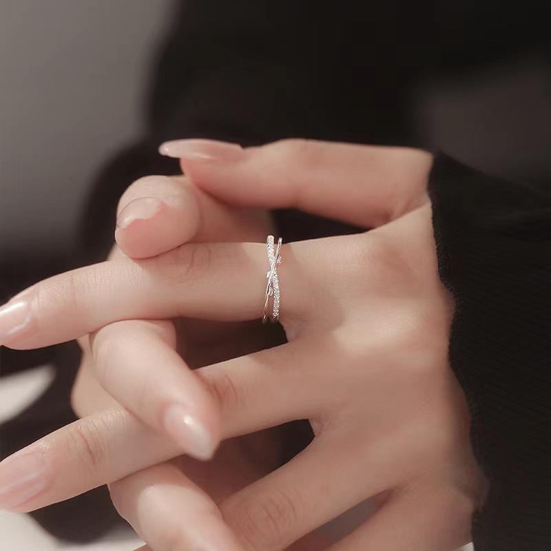 2024 New Style Adjustable Women's Leaf and Branch Ring - Forest-Inspired Korean Luxury Design