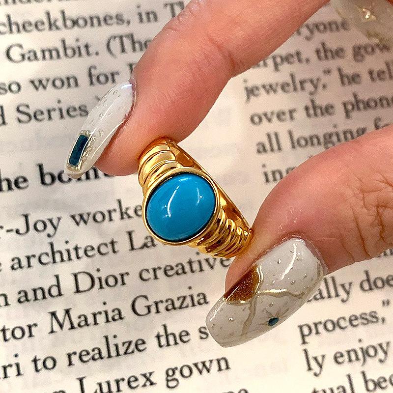Classic Turquoise Rings for Women Fashion Stripe Design Glossy Charm Design Ellipse Blue Ring Party Fine Gift
