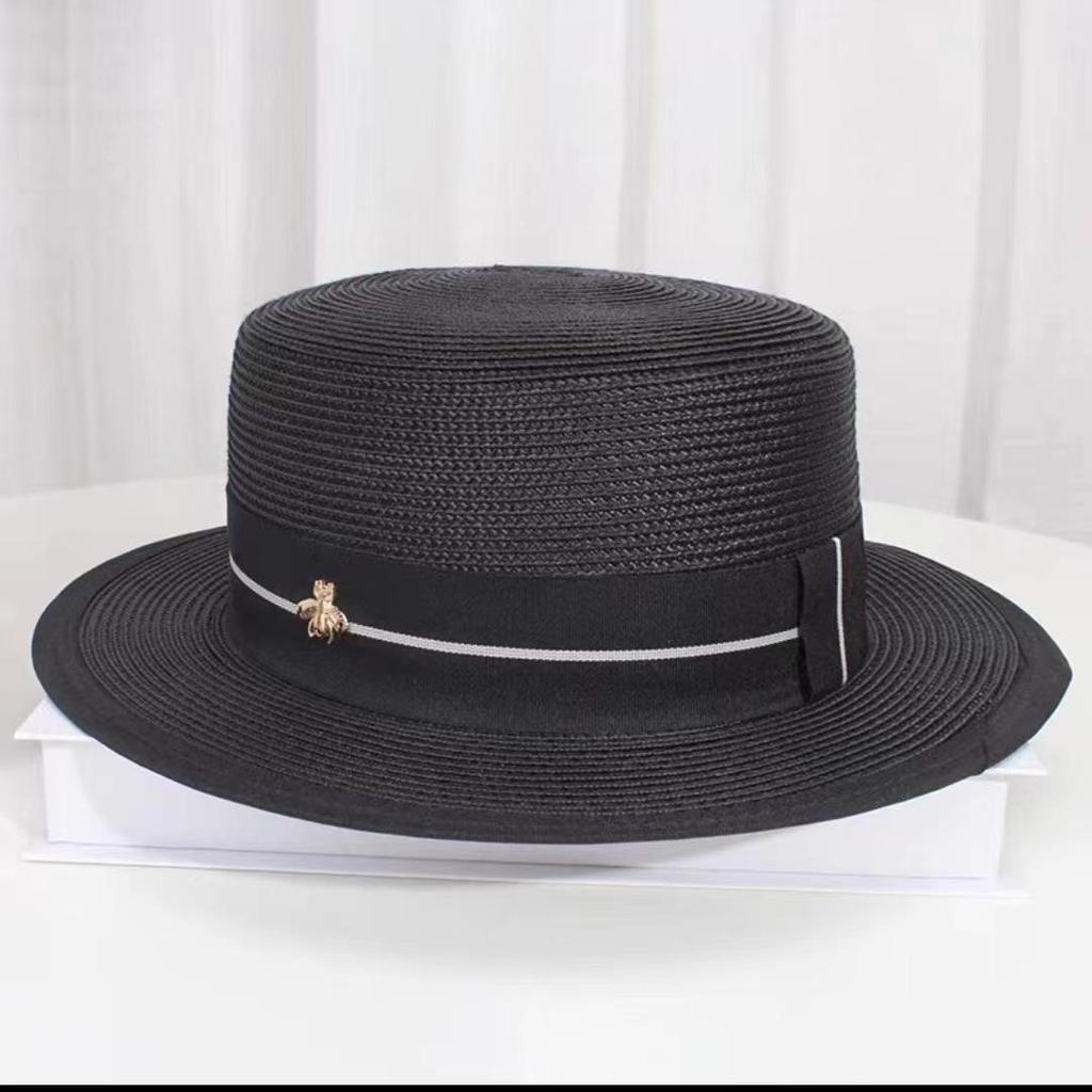 2025 Spring/Summer Women's Versatile Straw Sun Hat with Buckle - Stylish and Sun-Protective