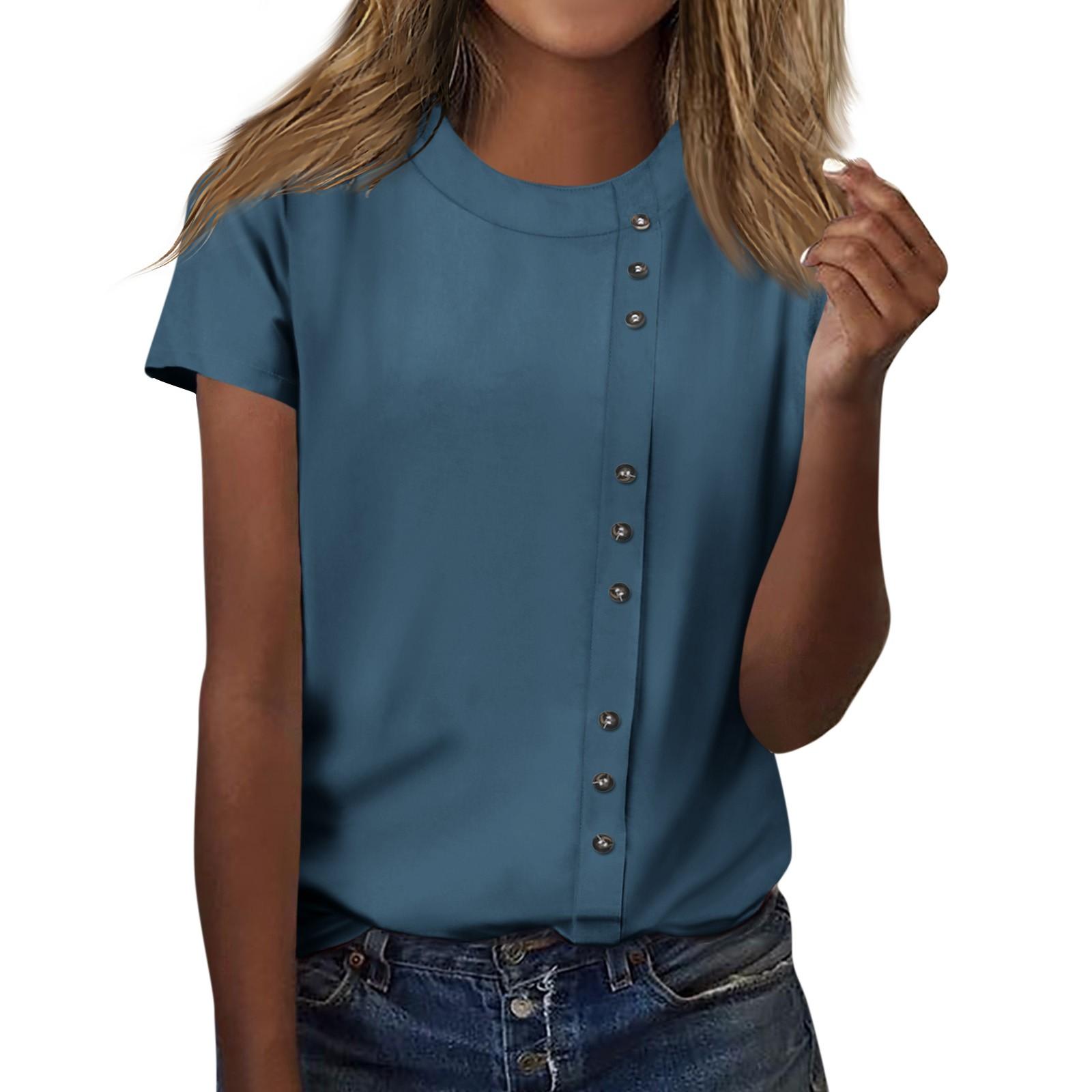 Женская модная повседневная футболка с круглым вырезом и декоративными пуговицами — фото 11