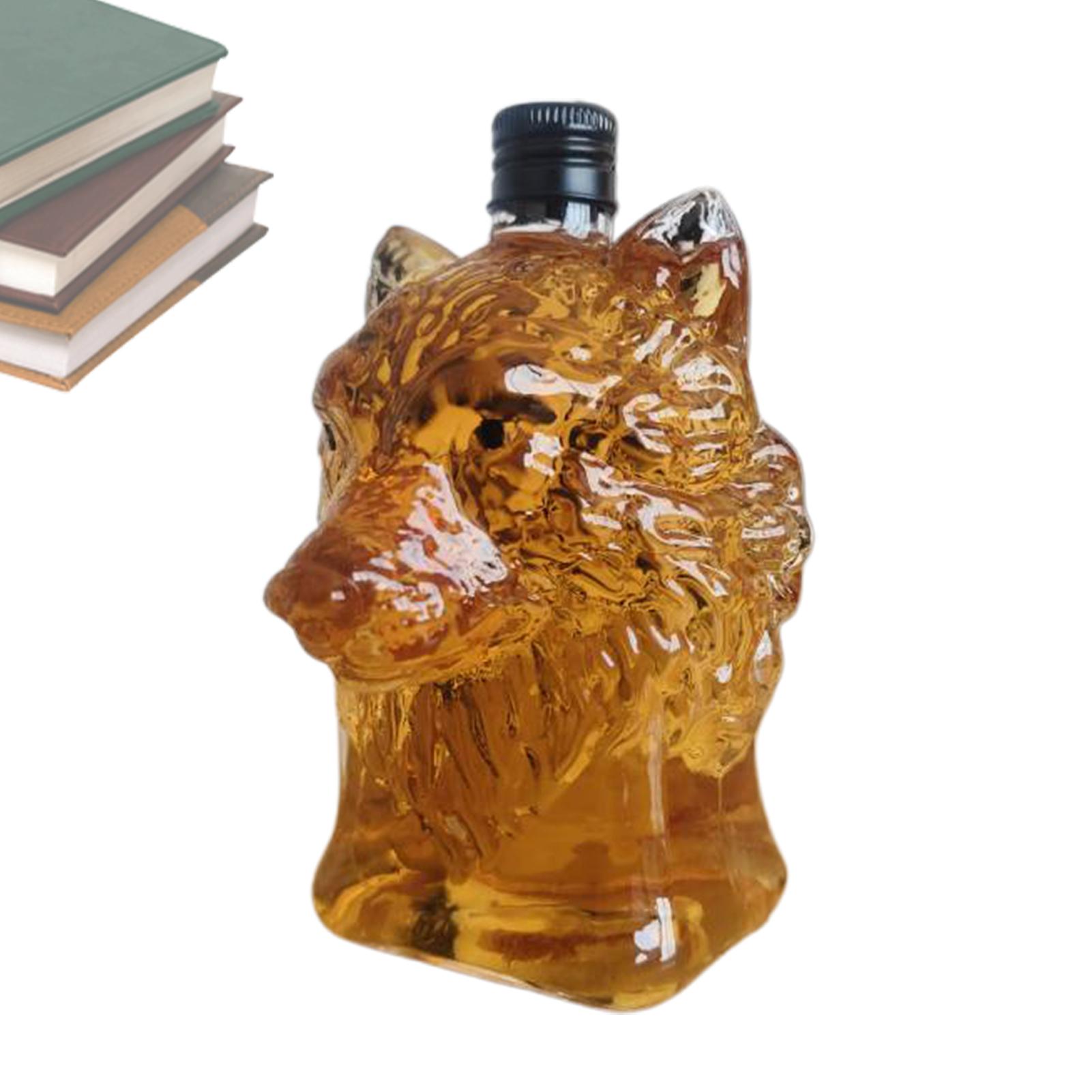 Wolf Crested Whiskey Bottle Engraved Vintage Wolf Themed Whiskey Glass Bottle Decoration Gift For Men, Fathers, And Husbands CN