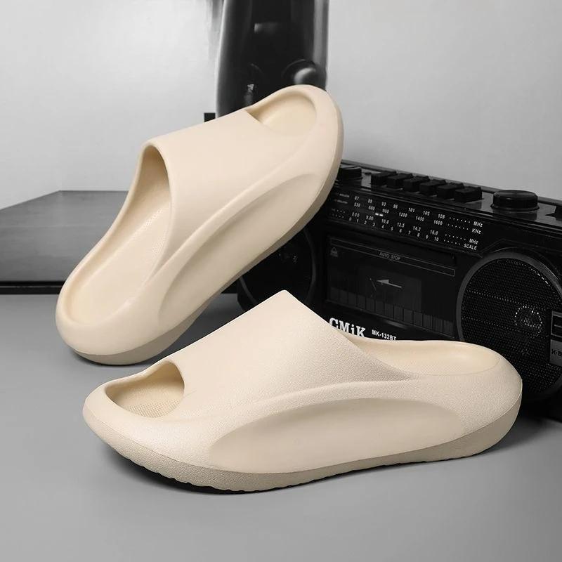 Fashion Men's Shoe Indoor Walk Around Home Sabot Soft Slides Beach House Summer Sale Comfortable Mascullino Rubber Casual Male Slipper
