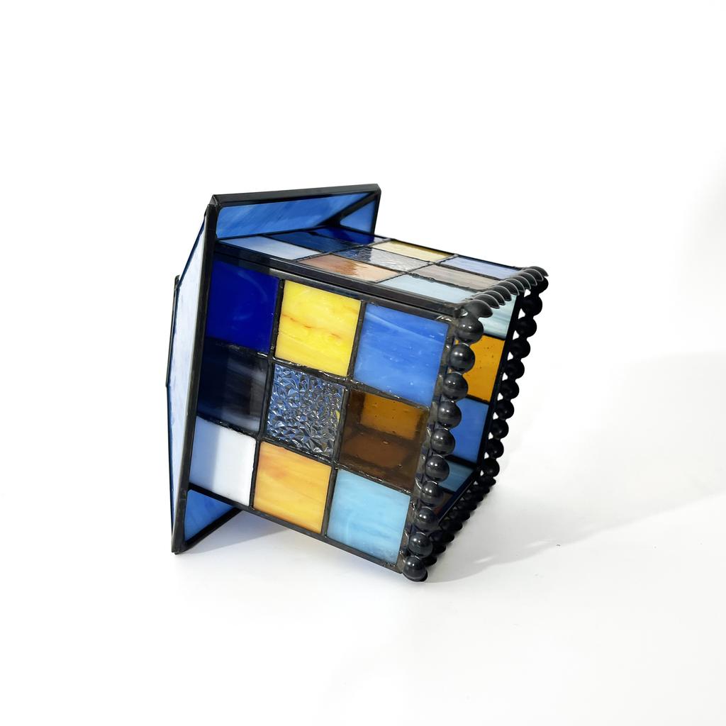 Stained glass square house lampshade, geometric pattern lampshade, wall lamp, chandelier lampshade, replacement lampshade