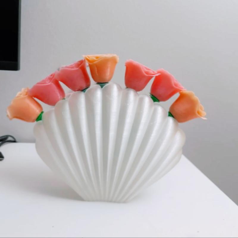 

Seashell Design Vase-Unique Coastal Decorative Shell-Shaped Vase for Home, Scallop-Inspired Flower Container-Beach Themed Décor белый