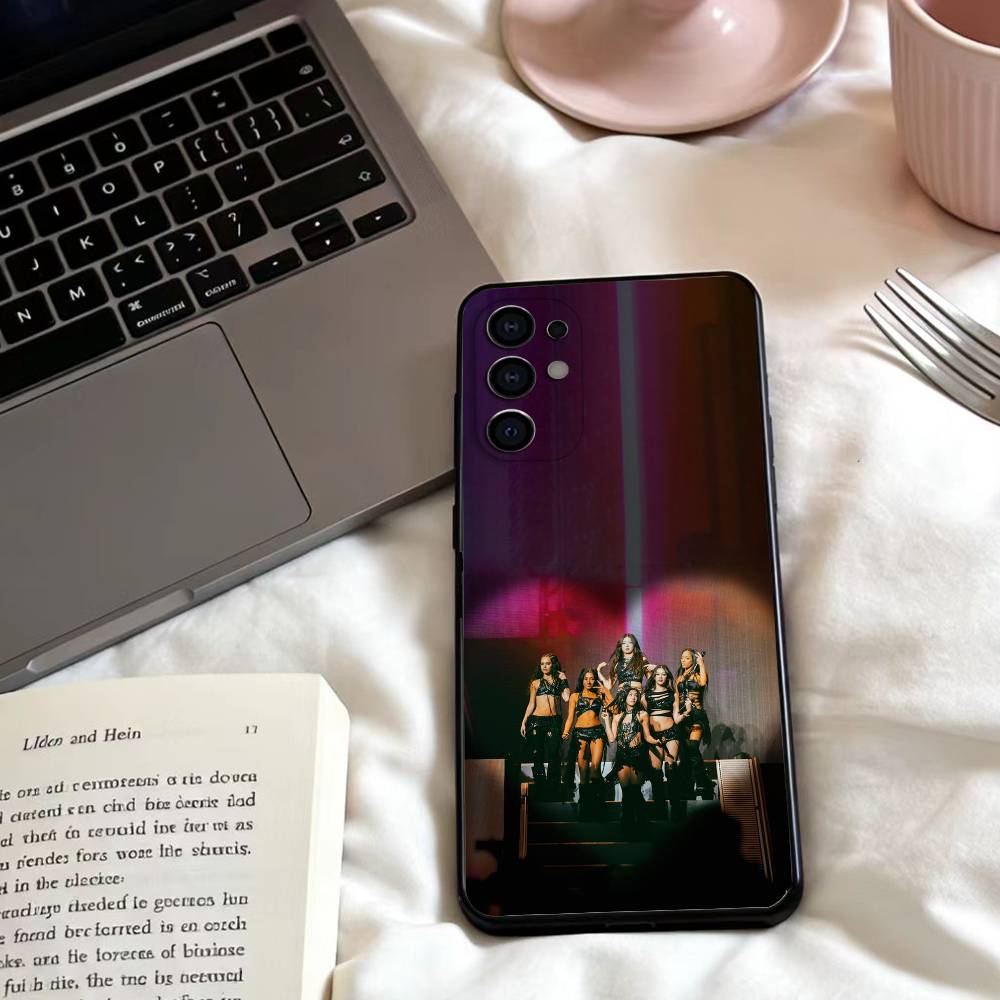 Hot Music K-KATSEYE Phone Case For Samsung S25,24,23,22,30,21,10,9,Ultra,Plus,Lite,FE,4,5 G Soft Black Case