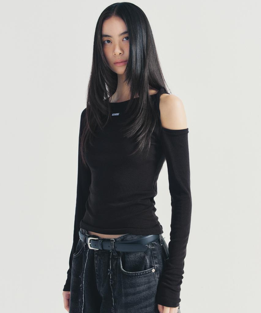 Nigaennikol Twist Cut Out Ribbed Sleeve Top_Black