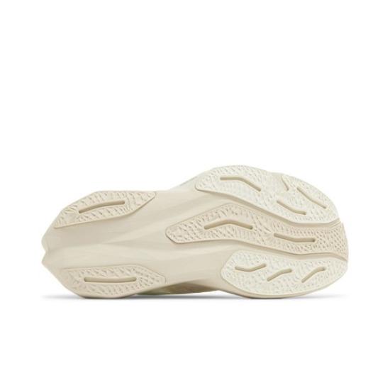 New Balance Wmns FuelCell Rebel V4 'White Linen' WFCXLJ4