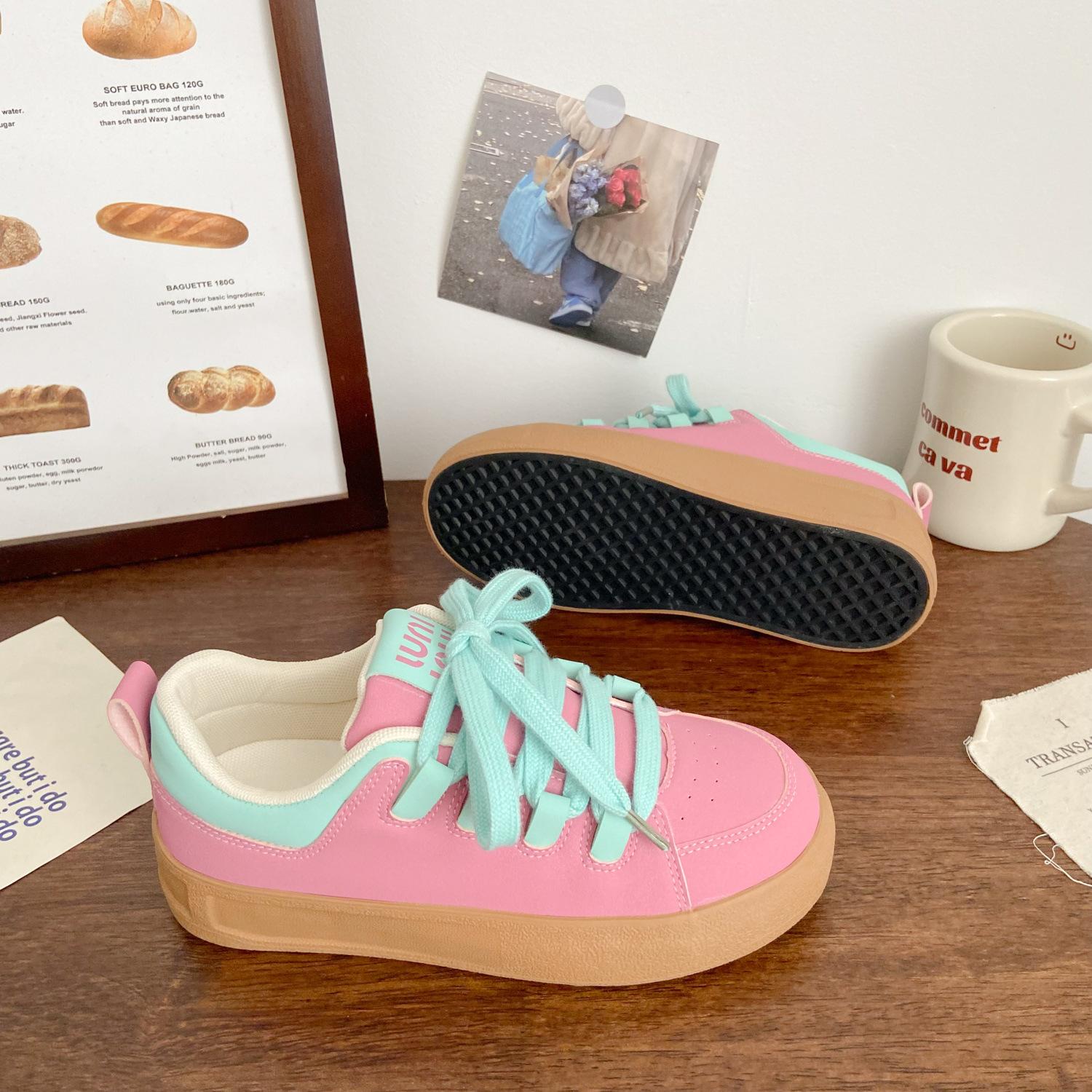 

Туфли на платформе молочного цвета, белые, женские, повседневные, осенние модели, новые модные, нишевые, универсальные, с низким верхом, с круглым носком, студенческие спортивные туфли 35 розовый