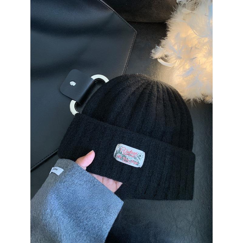 New Korean style atmosphere woolen hats for children's autumn and winter cold hats for couples  thickened  warm and windproof