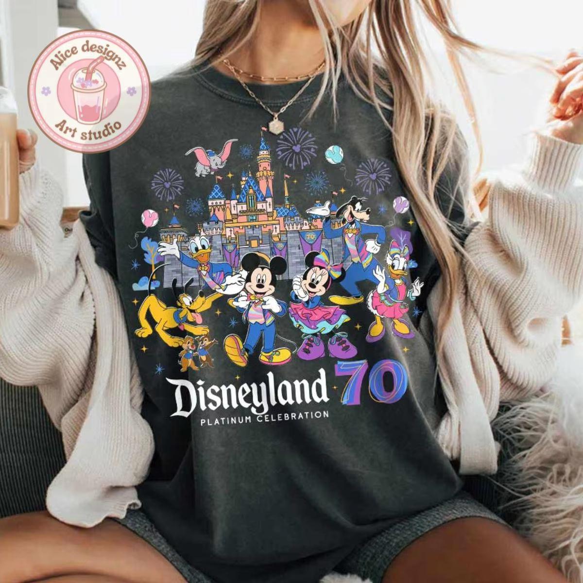 Disneyland 70th Anniversary Print Short Sleeved Shirt for Women s Girlfriends Fashionable and Casual Versatile T-Shirt S