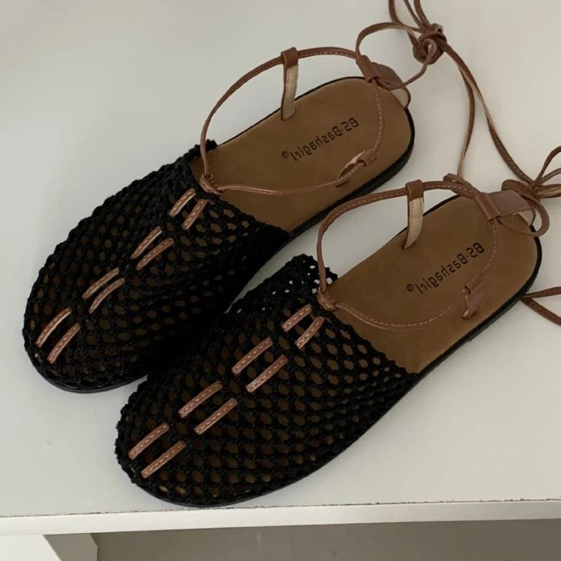 Fashion Roman Style Woven Mesh Brand Flat Sandals Women Fashion Hollow Cross Tied Design Casual Shoes Summer Outdoor Non-slip Beach Shoe