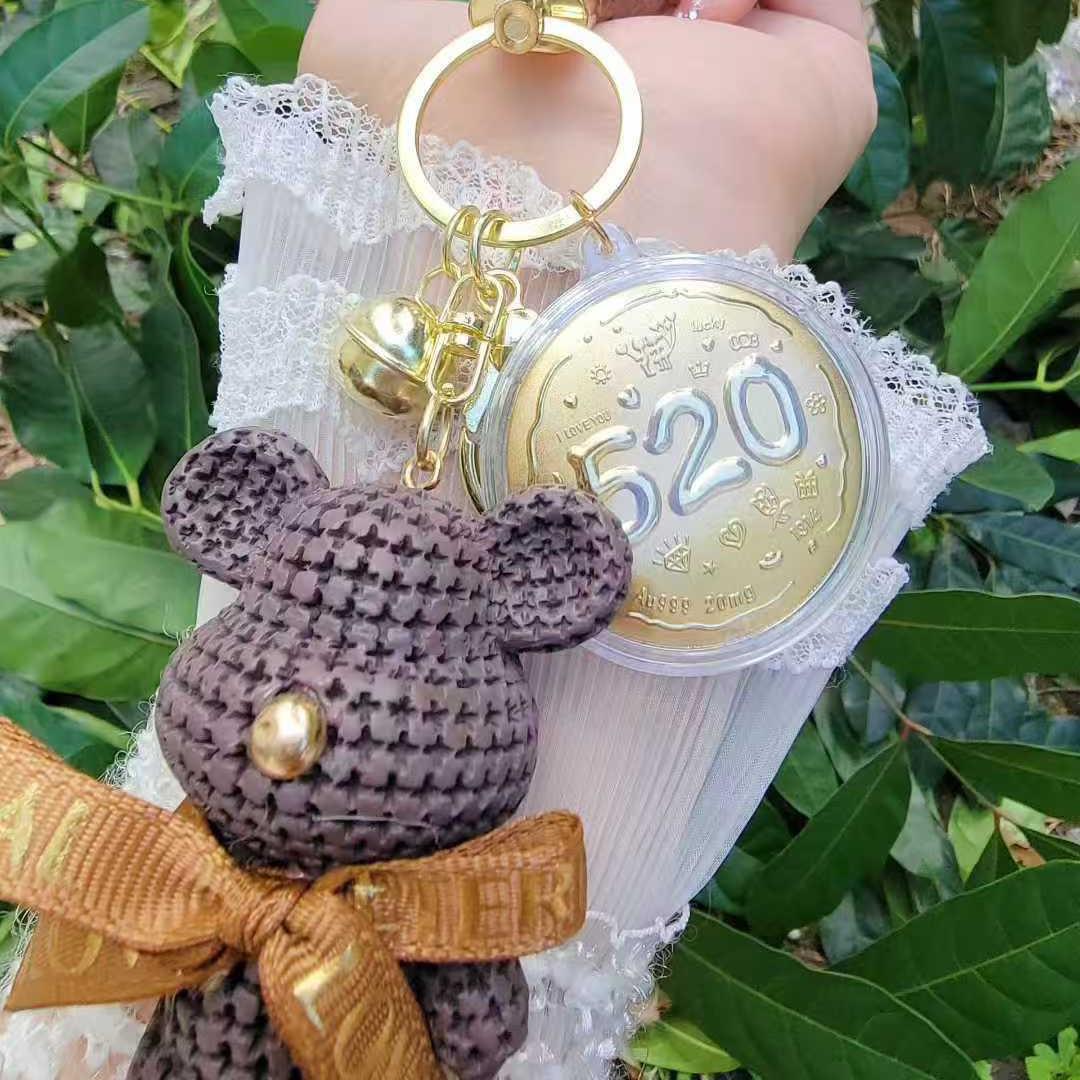 Ключница и ремешок для телефона  Маленький мишка  из чистого золота 520 - Очаровательный брелок для парной сумки