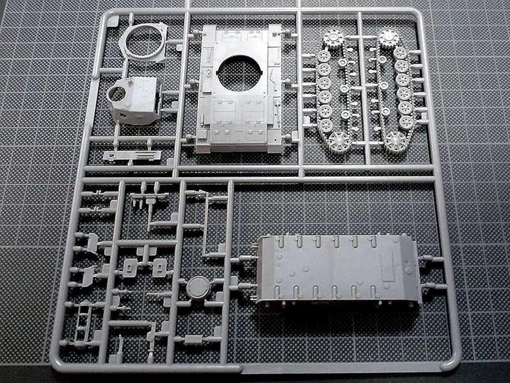 FTF 1/72 German Panzer III Ausf. E Plastic Model Kit PF72014 (Tank)