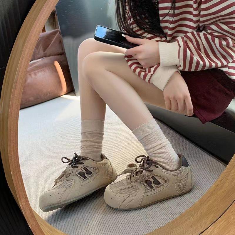 Nuove scarpe sportive casual in rete per primavera ed estate, con rialzo interno, scarpe da allenamento tedesche, scarpe da ginnastica traspiranti, scarpe da skate, suola morbida per la corsa, grigie, traspiranti