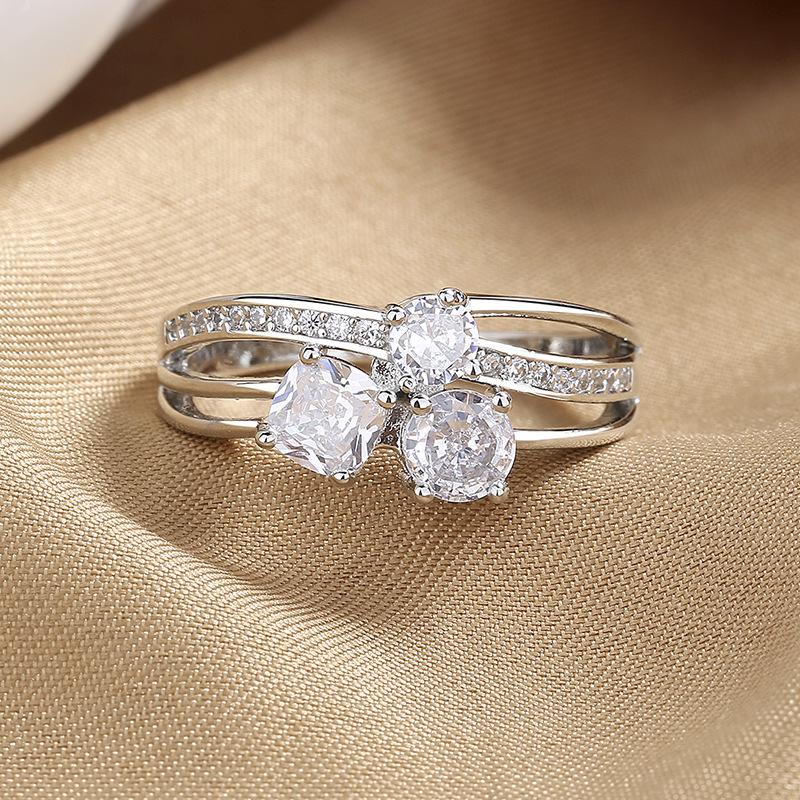 2026 Geometric Line Diamond Ring Premium Copper Inlaid Square Zircon Ring Women's Jewelry
