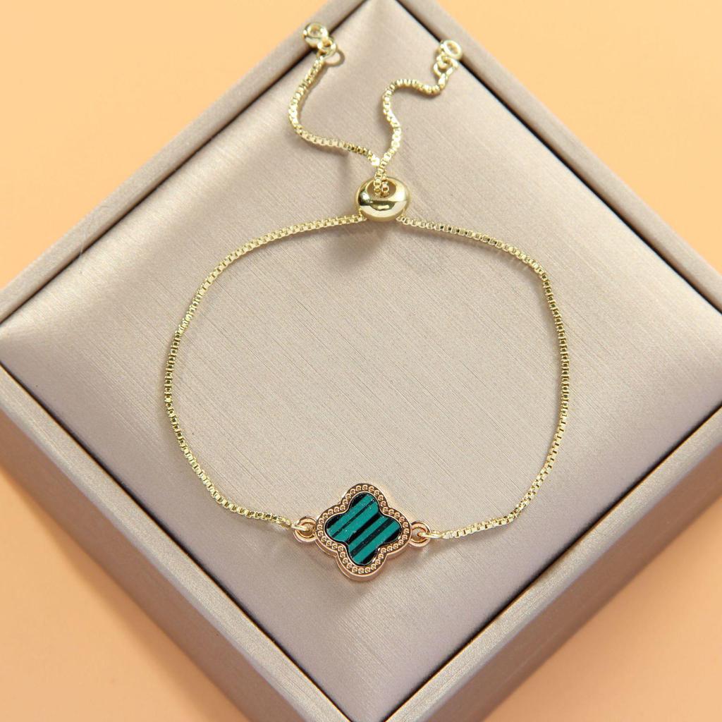 Verstellbares 8-förmiges Evil Eye Herzarmband für Damen - Europäische & Amerikanische Mode, Südostasiatischer Einfluss