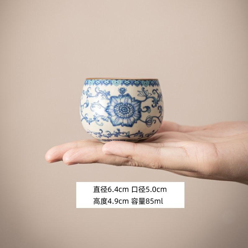 Ru kiln twisted branch lotus hand grab pot cover bowl teacup single high-end retro blue and white tea with lid ceramic kung fu tea set
