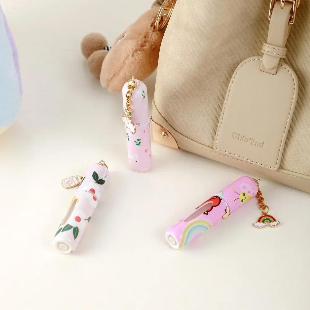 Portable 5ml Refillable Spray Bottle Mini with pendant Refillable Perfume Bottle Flower Pattern Empty Cosmetic Containers