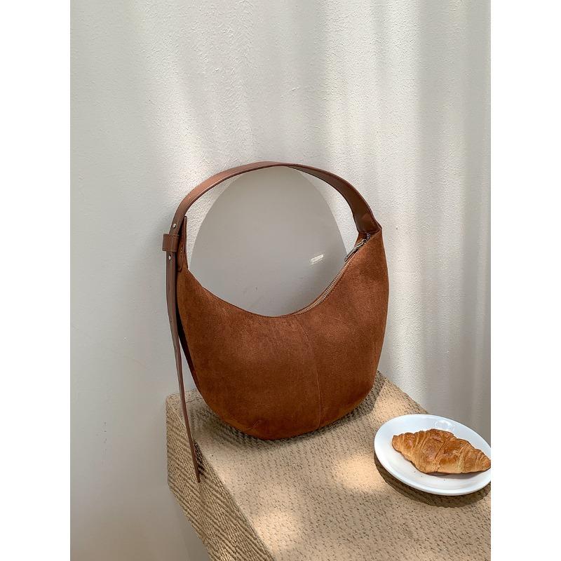 Suede bag autumn women's niche hand carry dumpling bag plush fashion simple new shoulder bag women