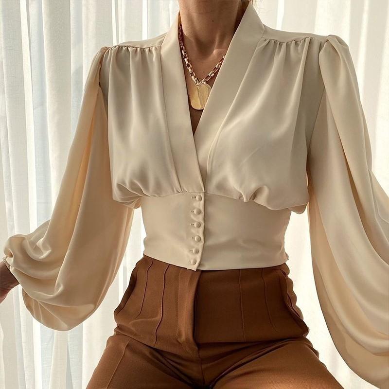 

Весенне-осенняя женская блузка-рубашка с V-образным вырезом и рукавами-фонариками на пуговицах M хаки