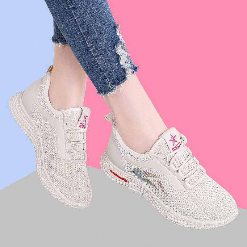 2025 Summer Casual Women's Shoes Breathable Mesh Mother Shoes Soft Sole Versatile Casual Shoes Women's Soft Sole Women's Shoes