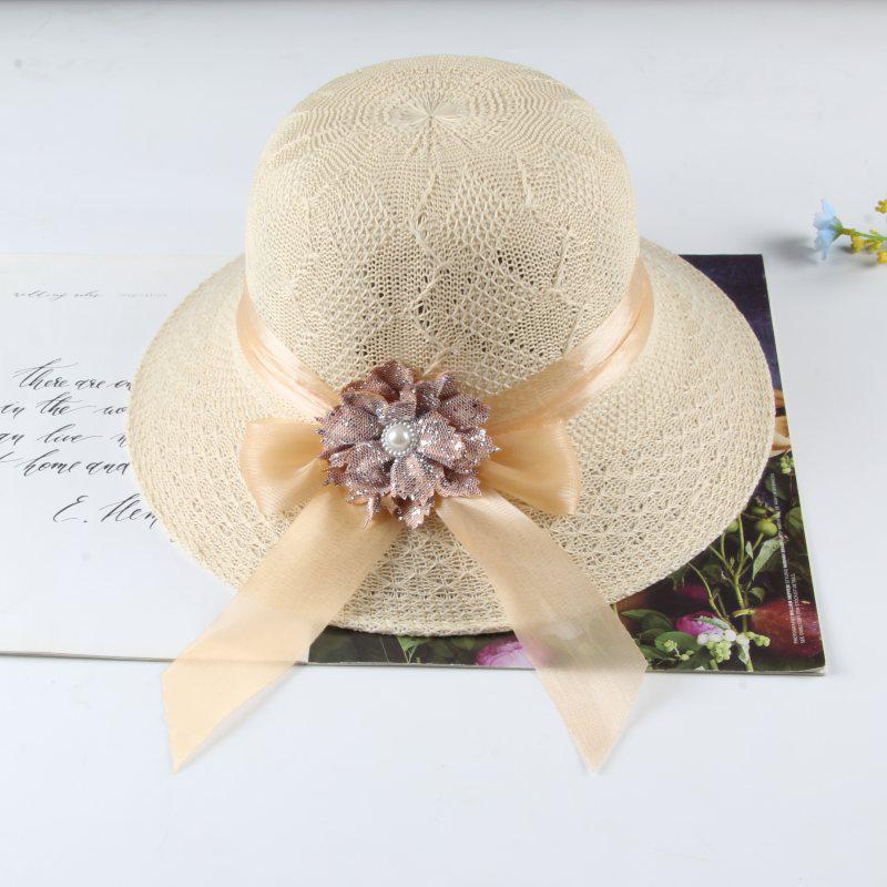 Women's Fashionable Wide Brim Straw Sun Hat – Perfect for Beach and Scenic Spots