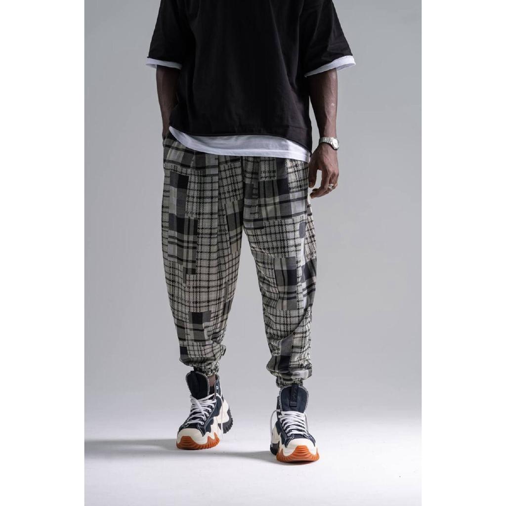 Unisex Shawar With Elastic Waist.