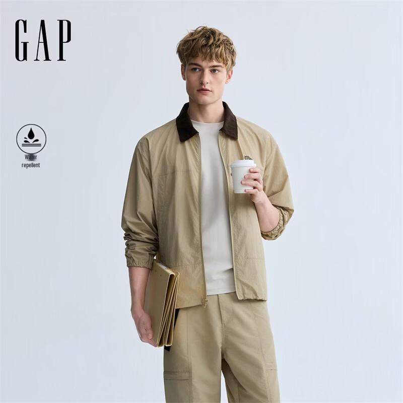 GAP Men's Water-Repellent Logo Jacket