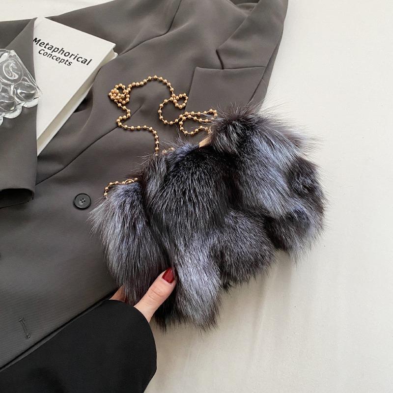 

Autumn new messenger bag simple fluffy bag women s fluffy bag cute casual plush bucket bag