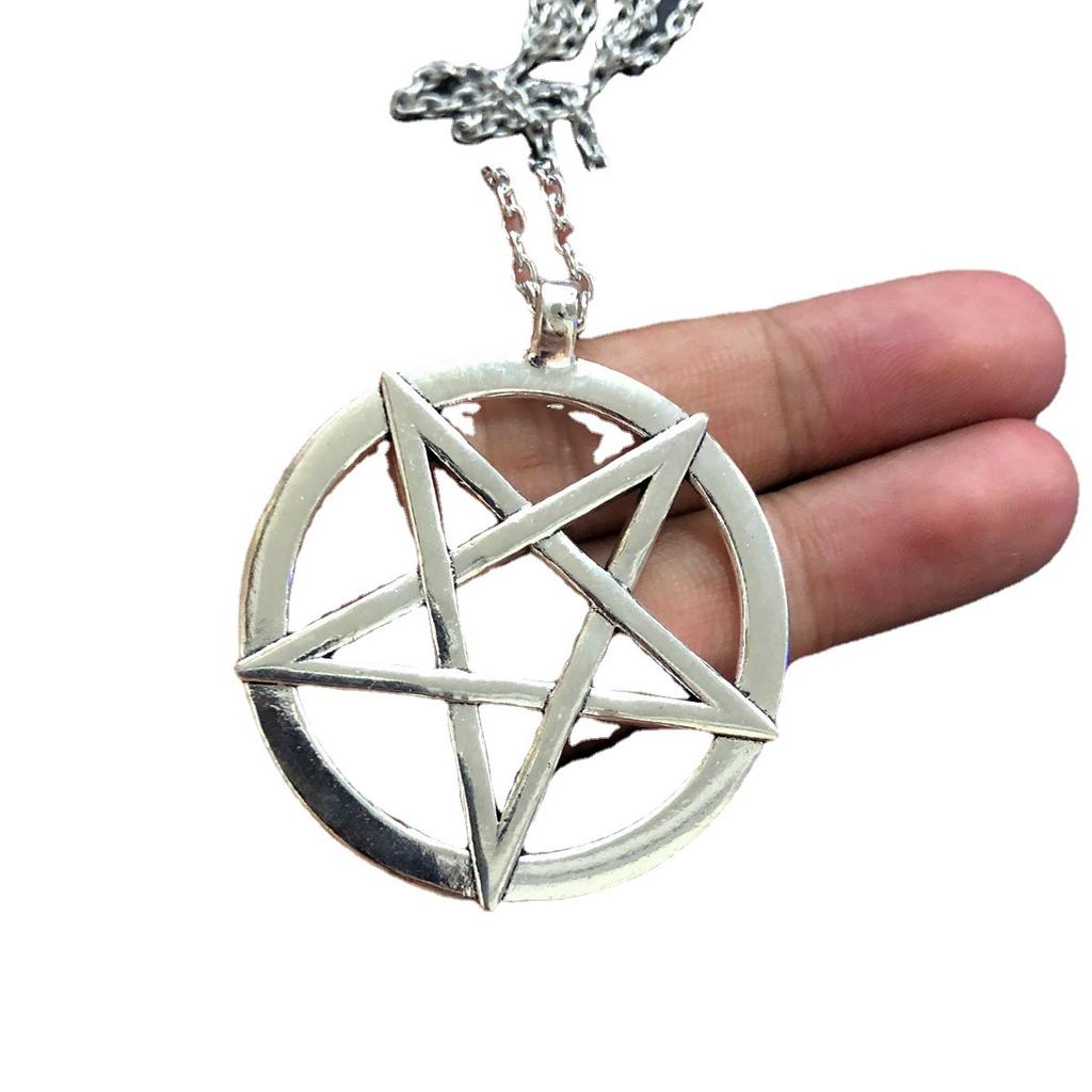 Dainty Gold Necklace, Minimalist Star Pendant, Simple Gold Chain, Fashion Pendant Necklace