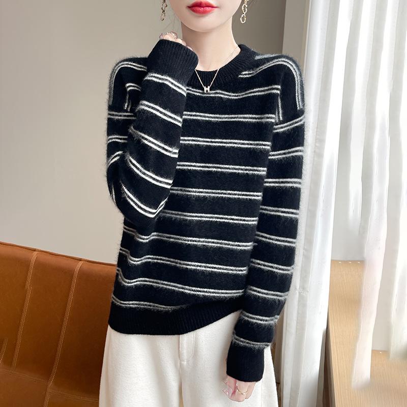 

Новый женский свитер из чистой шерсти с круглым вырезом, толстой вязки в семь петель, в полоску, дизайнерский, с ленивым характером и универсальный топ XXL чёрный